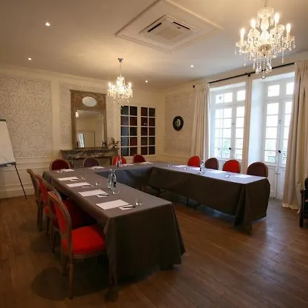 Chateau Les Oliviers De Salettes Hotel Charols