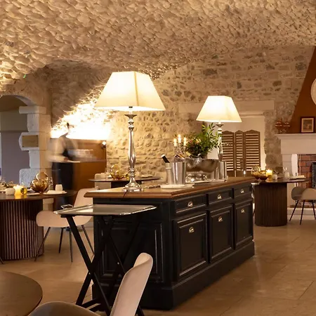 Chateau Les Oliviers De Salettes Hotel