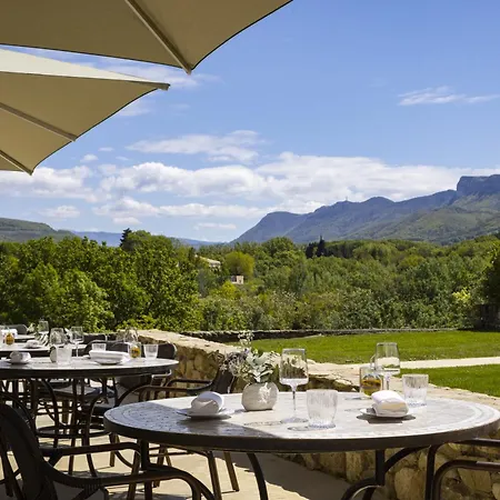 Chateau Les Oliviers De Salettes Charols