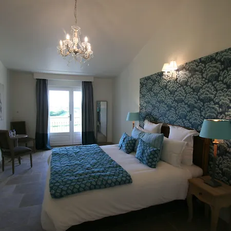 Chateau Les Oliviers De Salettes Hotel