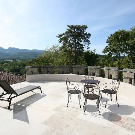Hotel Chateau Les Oliviers De Salettes 5*